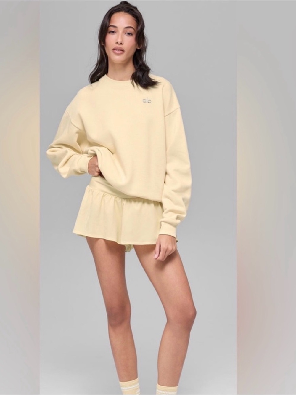 ALO Yoga Accolade Crewneck Sweatshirt and Shorts NWT Size Medium